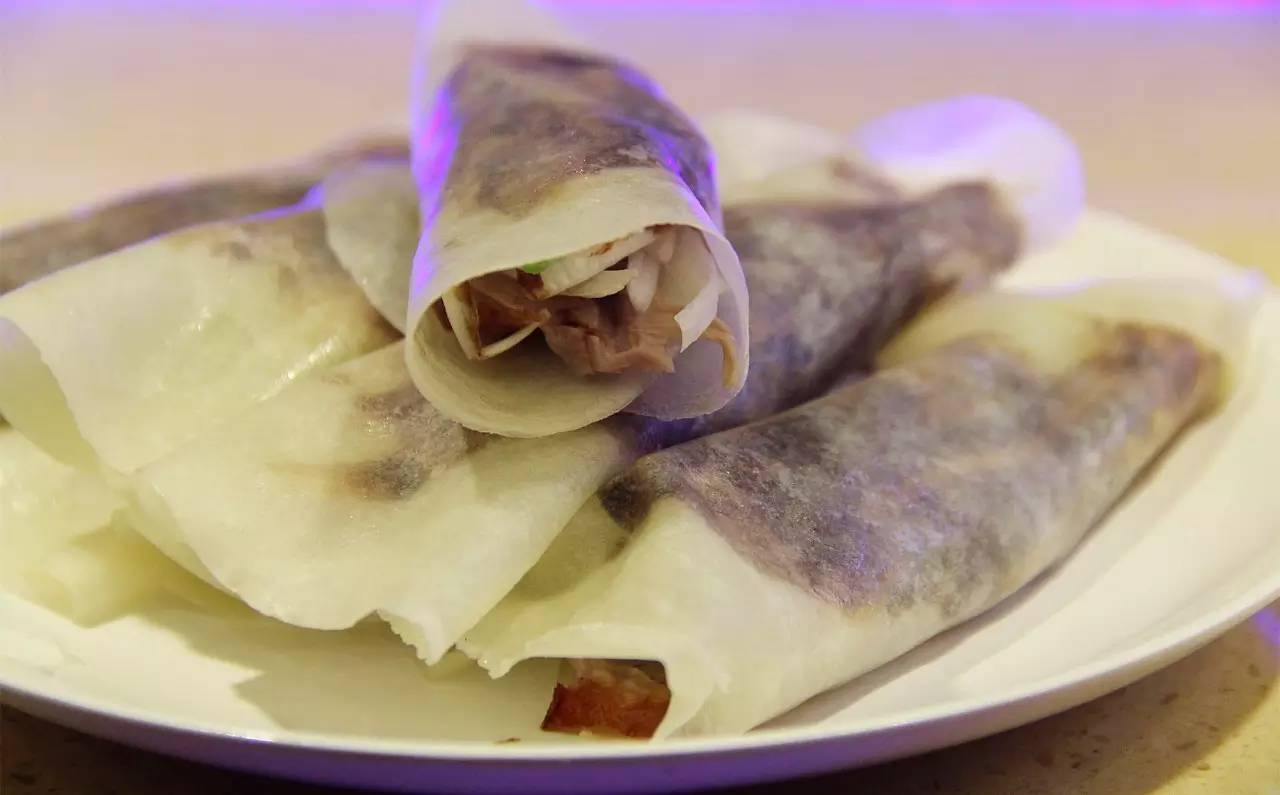 「订年夜饭赠波士顿龙虾」2017这么吃年夜饭最霸气!从没想过一顿自助,竟然吃几口就回本了……谁也别拦着我!今年就要在这儿吃!