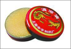 衣服染色了怎么办不用漂白剂,衣服染色了怎么办洗白没有小苏打