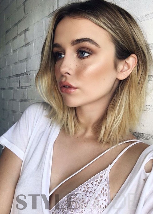 大饼脸如何快速瘦脸?化妆+1步秒变小V脸