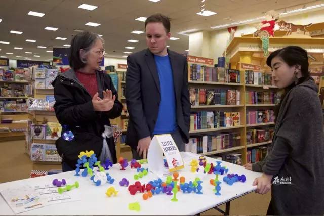 希拉里移民了吗,希拉里移民后的现状