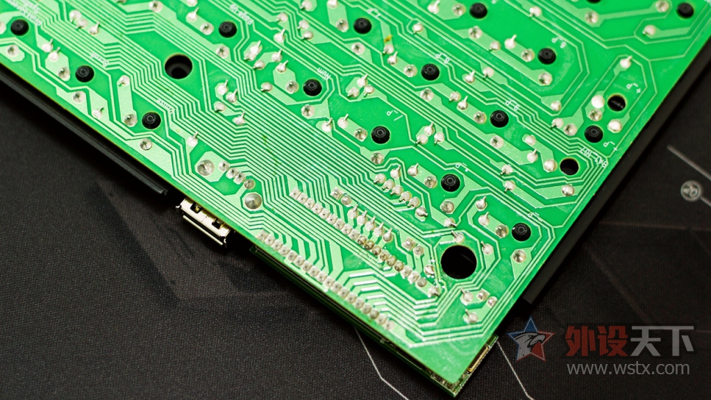 酷冷至尊xt红轴,烧友的点评