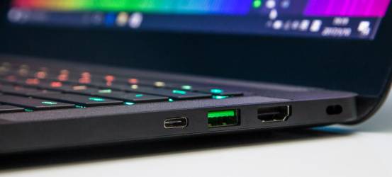 雷蛇灵刃152060测评,雷蛇买灵刃14还是灵刃15