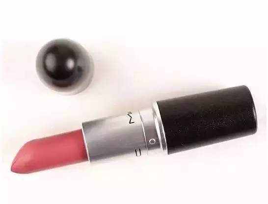 我的化妆包里面有什么,我的化妆包完整版