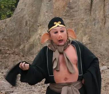 从八戒到厕纸，伦敦男装周的设计灵感会不会来的太奇葩？！