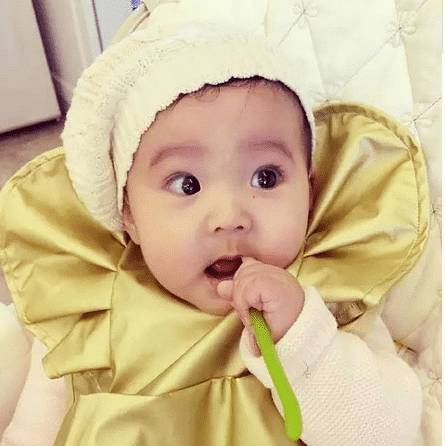 八一八贾静雯家的咘咘的吃喝拉撒用品