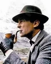 夏洛克和福尔摩斯是不是同一个人,神探夏洛克第三季卷福视频