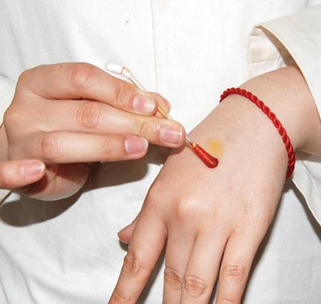 衣服染色了怎么办不用漂白剂,衣服染色了怎么办洗白没有小苏打