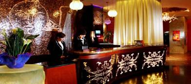 春节酒店贵得离谱,春节出游订酒店难