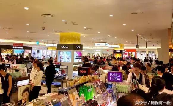 免税店“*规则潜**”：免税和退税，哪个更便宜？免税还可以再退税！