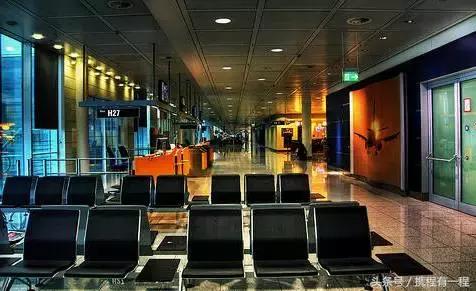 免税店“*规则潜**”：免税和退税，哪个更便宜？免税还可以再退税！