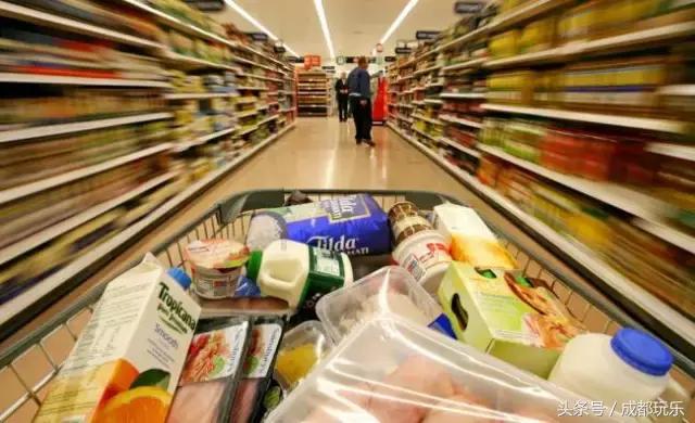 对不起，我们就爱待在成都！