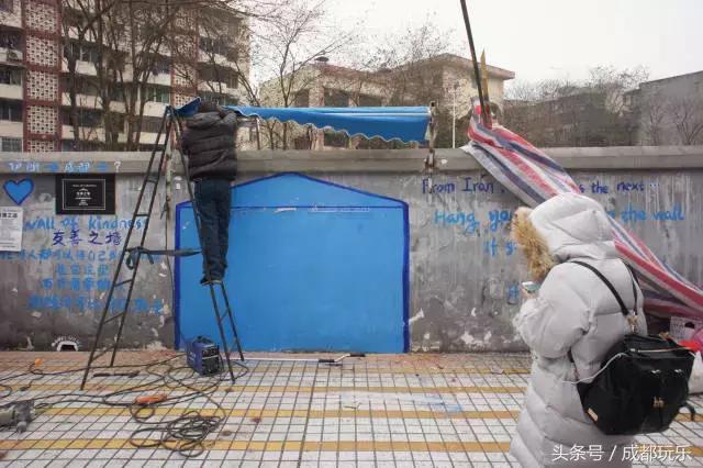 对不起，我们就爱待在成都！