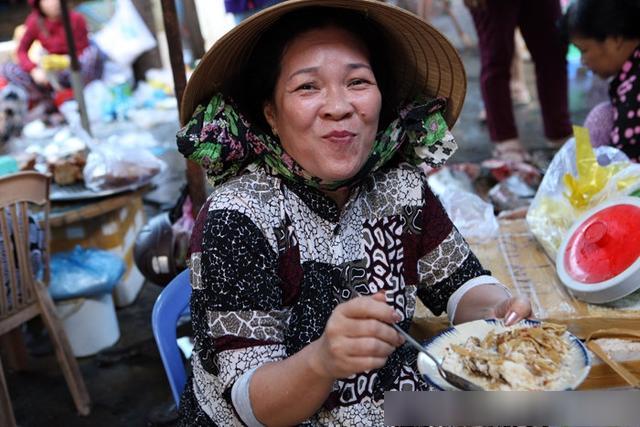 越南芽庄最新海鲜,实拍越南的海鲜集市