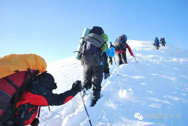 低难度徒步登山需要什么装备,登山地理知识