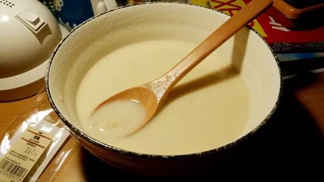 一梳头掉一把发?别慌!你该试试这三招!