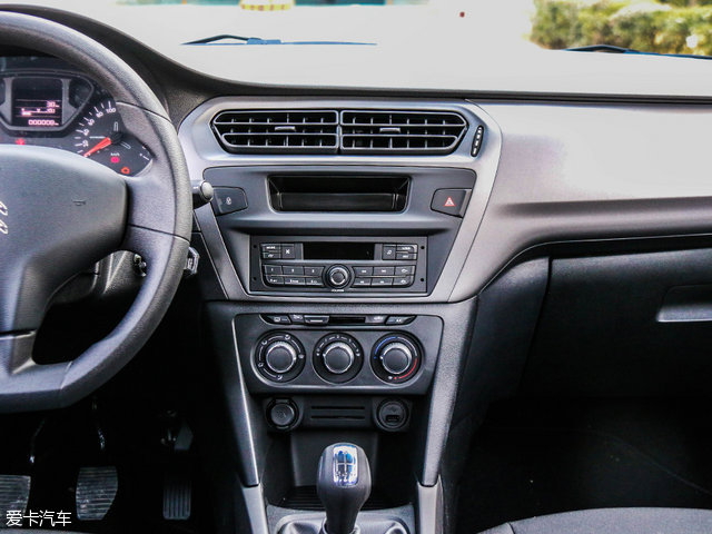 爱丽舍新款和老款对比,10款爱丽舍对比全新爱丽舍