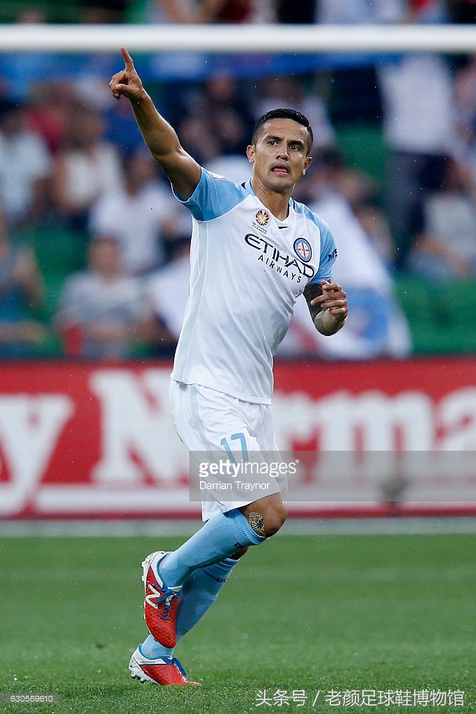 门外汉nb踏入足球市场是自找没趣？其实它也是30年球鞋老司机