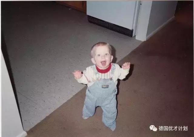 她是世界最牛变性人，*诺斯**登的前辈，奥巴马最后一刻为她发特赦令