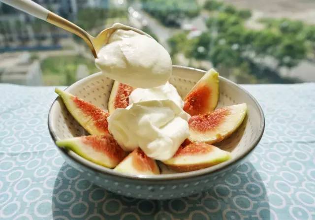 浜彈姘存灉鐢樼敎,浜彈鏃犺姳鏋滃甫鏉ョ殑鐢滆湝