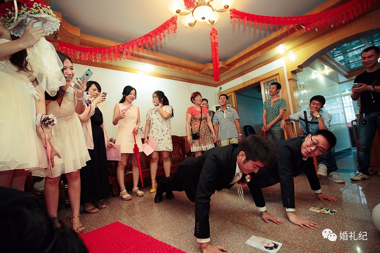 为什么说床头不能挂结婚照,床头挂结婚照有什么讲究