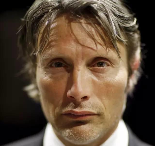 关于法令纹的种种误解,法令纹出现不要怕选对方法很重要