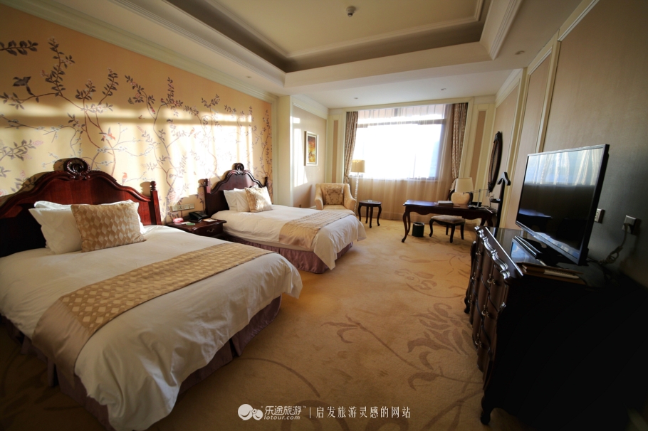 去滑雪应该去哪里,辽阳能滑雪又能泡温泉的地方