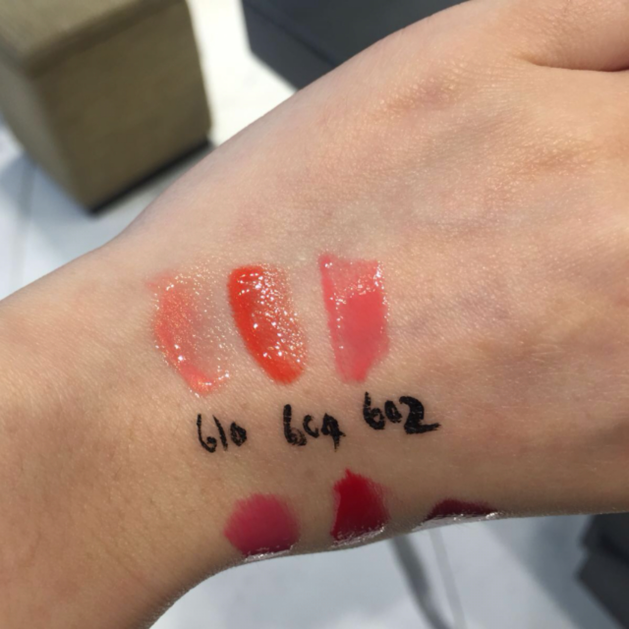 好用的唇蜜淡化唇纹,非常好用的唇蜜推荐