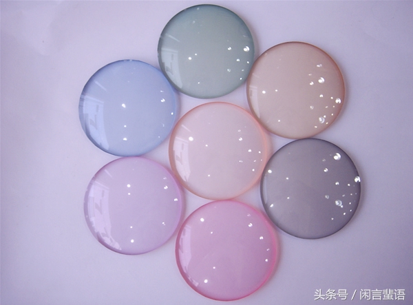 镜片是绿紫的,你的眼镜镜片属于什么档次