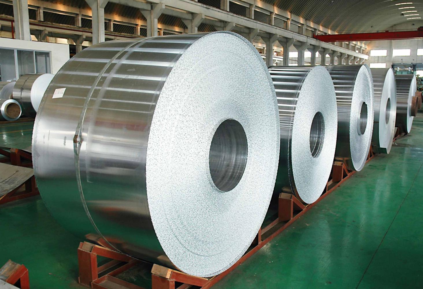 中国有色金属矿产分布,有色金属矿在我国的分布特点