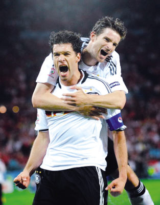 谁是现在德国足球领军人物,德国足球重新崛起之路