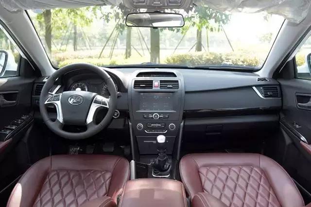 这中型车顶配12万，标配无钥匙套件，但公子都不开难怪销量几百