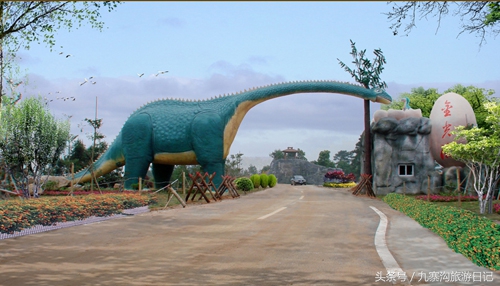 厦门唯一一个有海且叫厦门的城市,厦门是个风景优美的城市