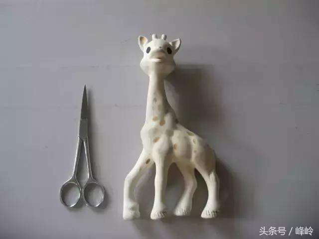 这款代购最火的儿童玩具，打开竟然全是霉菌！孩子天天在咬这个！