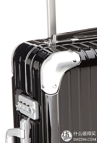 国产箱包性价比高,国产的箱包拉杆箱