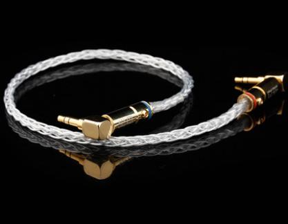 不用多花几万选高配车的贴牌音响，加装这些小配件便能让耳朵怀孕