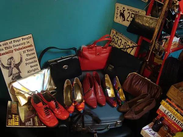 甲之蜜糖乙之霜英文,甲之蜜糖乙之砒霜翻译