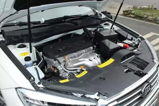 这中型车顶配12万，标配无钥匙套件，但公子都不开难怪销量几百