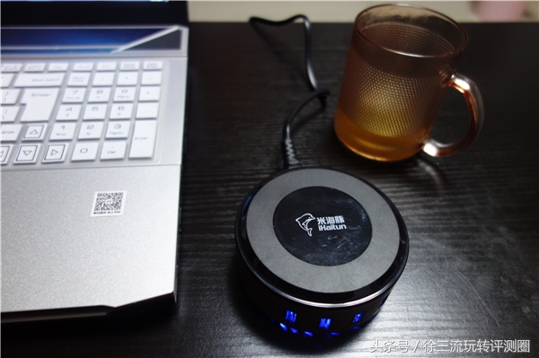 有了米海豚至尊系列无线充电器U405从此手机充电进入无线时代