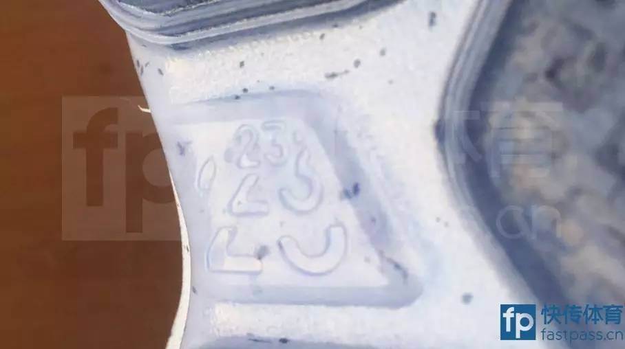 以柔克刚—LEBRONXIV詹姆斯14*开代**箱