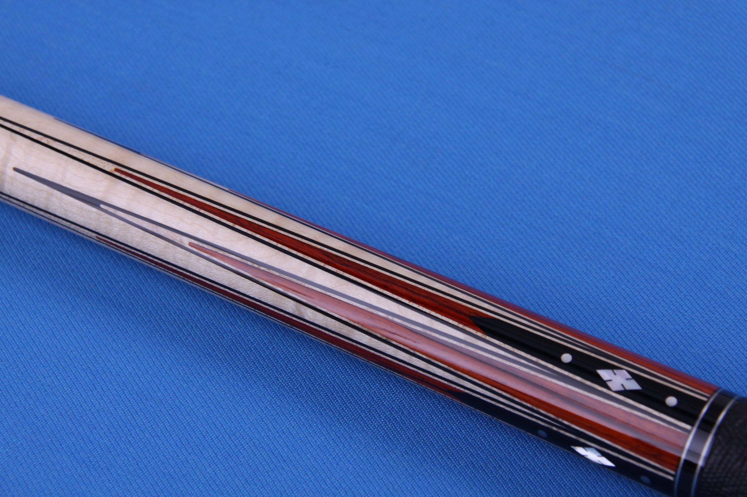 带梅花标志的台球杆,美国梅花台球杆