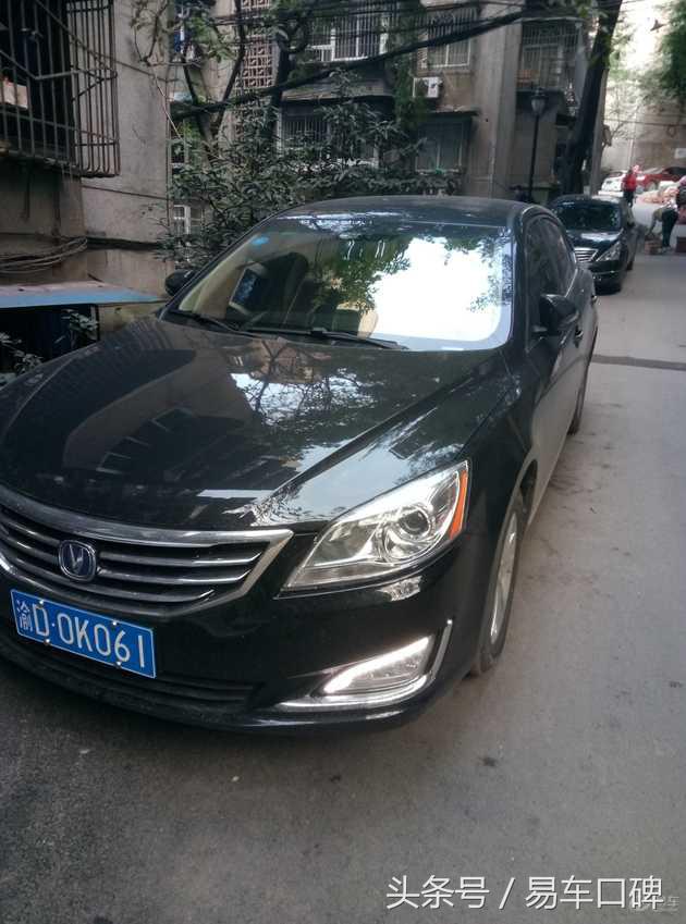 开着坐着舒服的豪华车,开着大气还舒服的车