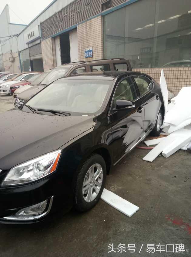 开着坐着舒服的豪华车,开着大气还舒服的车