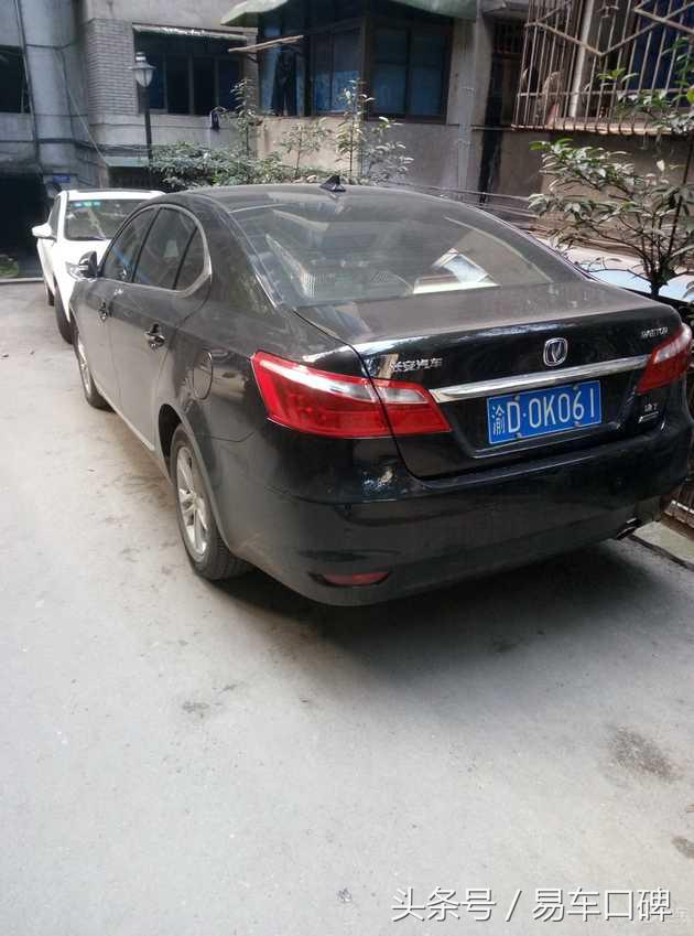 开着坐着舒服的豪华车,开着大气还舒服的车