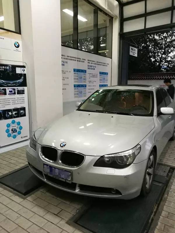 宝马刚出4s店水箱坏了,宝马的水箱为什么容易坏