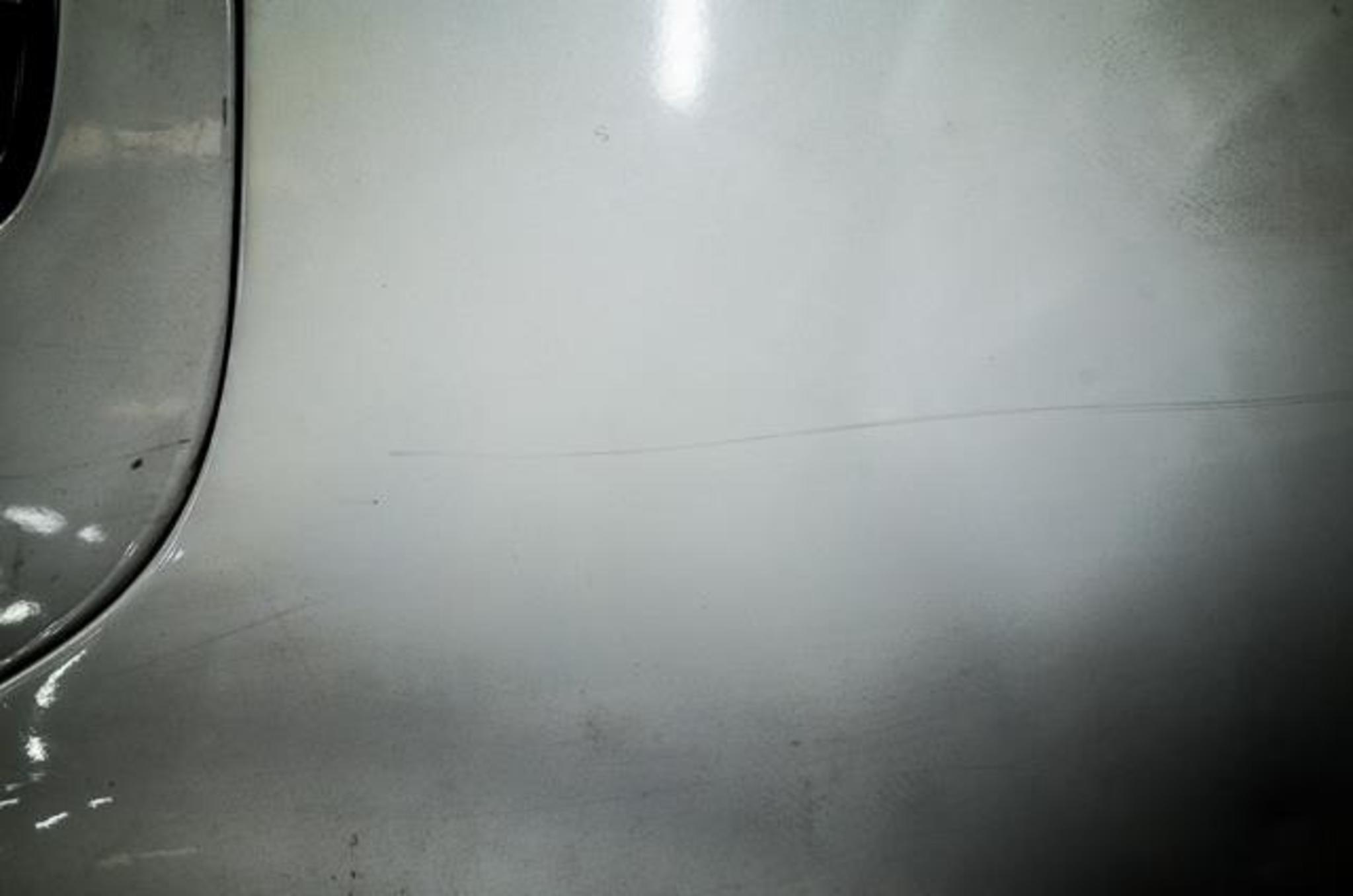 最快处理车子划痕,怎样修复车子刮痕