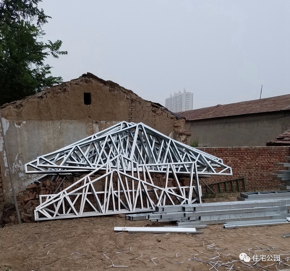 他花25万城郊盖栋轻钢房为何却羡煞了100万城市买楼的发小?