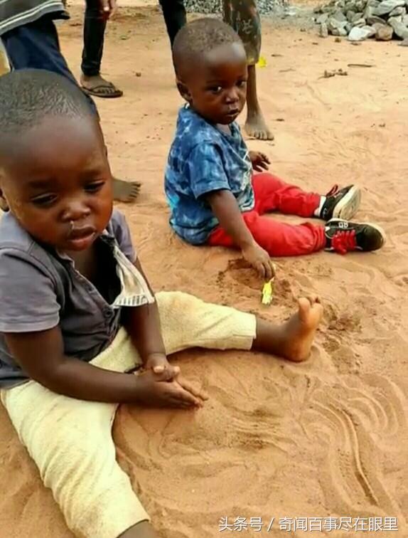 你小时候一定玩过的自制玩具,可以玩上一整天的居家自制小玩具