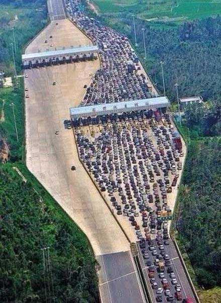 车在囧途︱车速300码时听什么歌最带劲？急！在线等