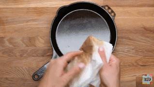 铁锅生锈怎么办如何防止铁锅生锈,铸铁锅与生铁锅哪个爱生锈