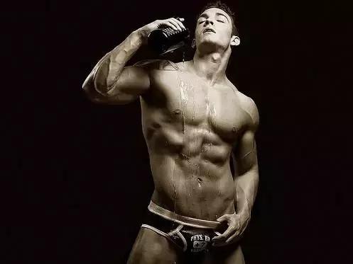 练出手臂,练出粗壮大手臂